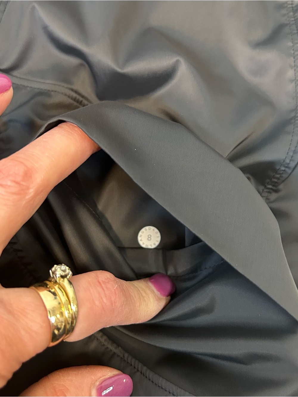 Lululemon Black Above the Cloud Bomber Jacket ruched sleeves Women’s 8 Medium - Picture 6 of 8